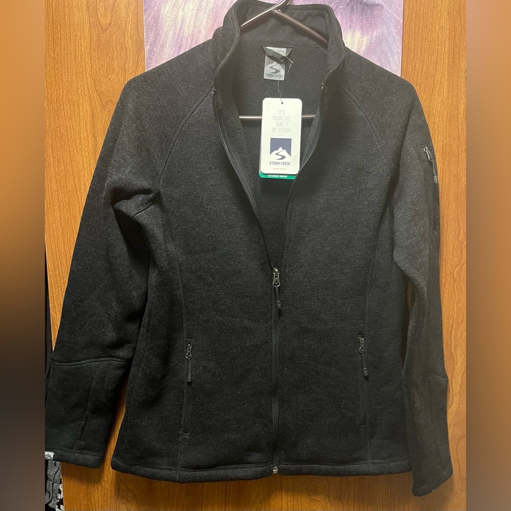 Stone Creek Women's Black Full-Zip Hoodie